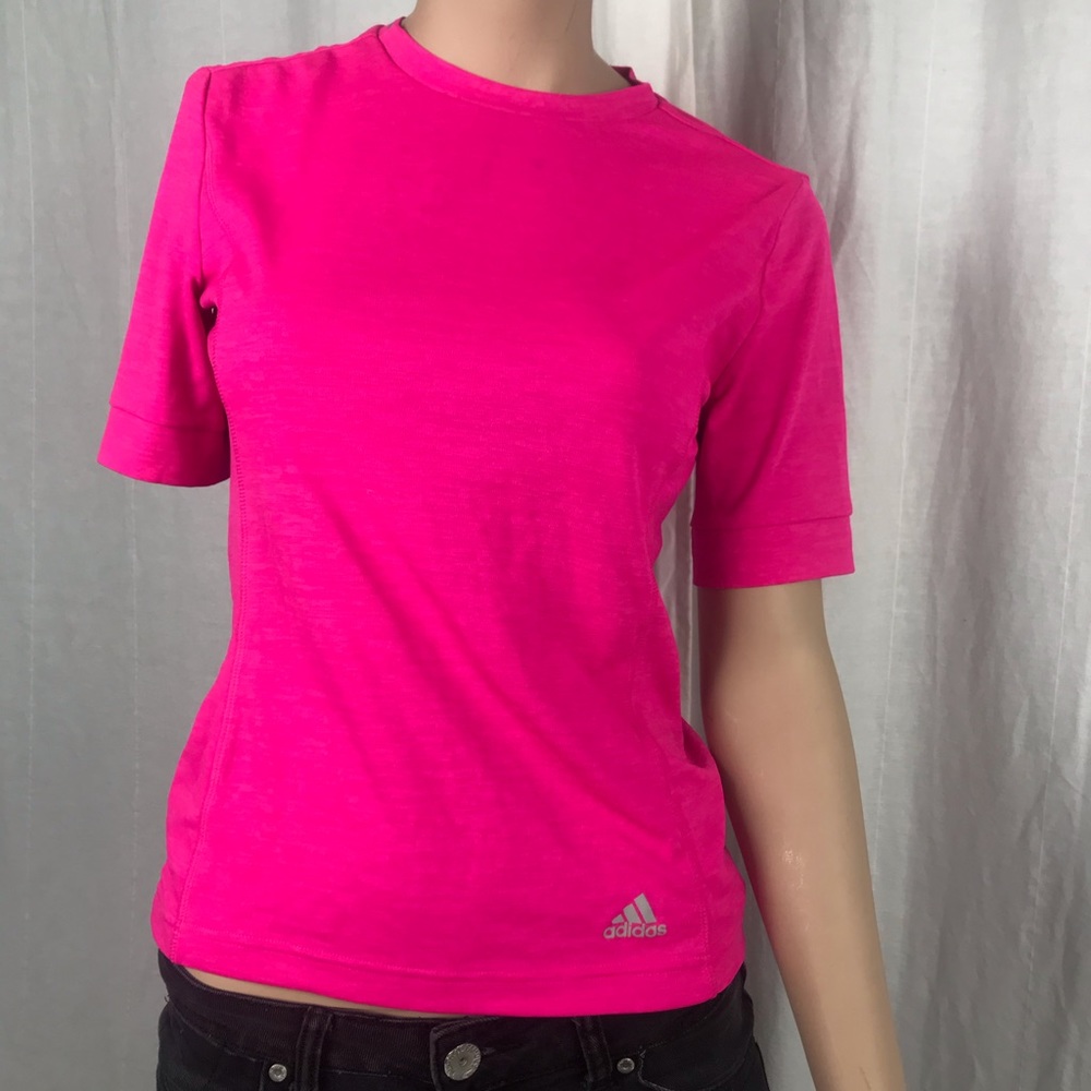 Adidas sports top